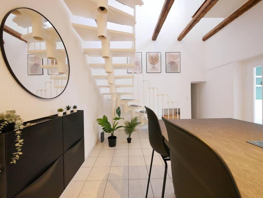 Apartmán 110 M2, Dachterrasse, Kueche, Zentral, Ruhige Lage Paderborn Exteriér fotografie